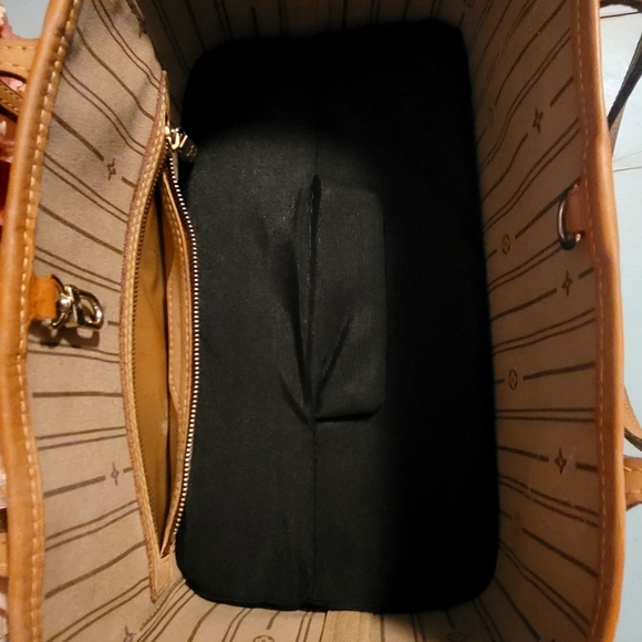 SOLD Authentic Louis Vuitton Neverfull PM - Picture 3 of 16